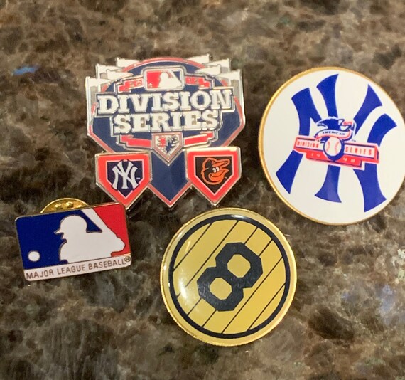 Set of Vintage New York Yankees Lapel Pins Etsy