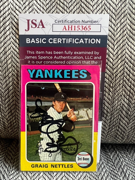 Autographed Graig Nettles New York Yankees Baseball Card With 