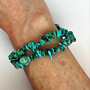 2 Pieces Crystals Stretchy Chip Bracelets, Healing Crystals Chip Bracelet, For Gift Crystals Bracelets, Gemstone Bracelets, For Him, For Her