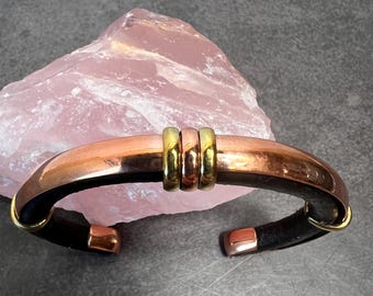 Handwoven Copper & Leather Bracelet: Adjustable Unisex Cuff