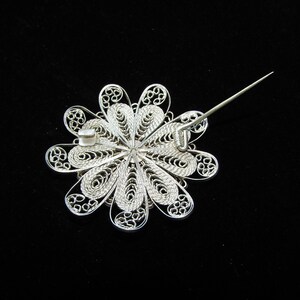 Silver Filigree Flower Brooch 5.4cm 23.75gr image 7