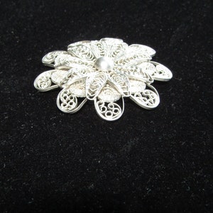 Silver Filigree Flower Brooch 5.4cm 23.75gr image 3