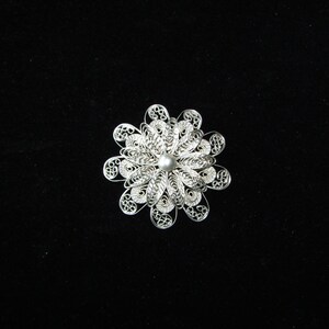 Silver Filigree Flower Brooch 5.4cm 23.75gr image 9