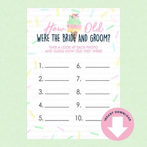 Könnte beinhalten: Eine druckbare Brautparty-Spielkarte mit dem Text "How Old Were the Bride and Groom?" in Schwarz und Rosa. Die Karte zeigt eine Eiswaffel-Grafik und Linien, auf denen die Gäste ihre Vermutungen aufschreiben können. Streusel und eine "Sofort-Download"-Grafik sind ebenfalls enthalten.