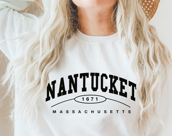 Nantucket Sweatshirt, Nantucket Crewneck, Nantucket Shirt, Nantucket Crewneck, Nantucket gifts, Nantucket Shirts for Women
