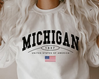 Michigan Sweatshirt Women, Michigan Sweatshirt Vintage, Michigan Crewneck, Michigan Gifts, Michigan Shirt, Michigan Shirts for Women
