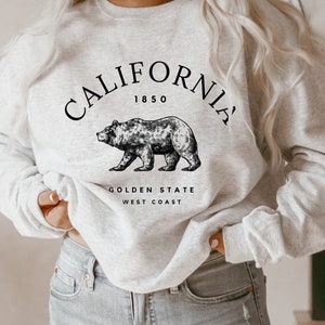California Bear Sweatshirt, California Sweatshirt Women, California Shirt for Women, California Crewneck, California Gifts