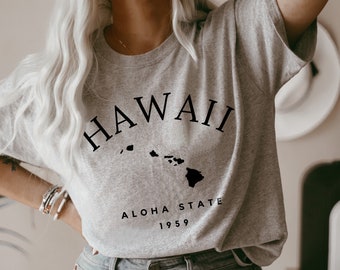 Hawaii Tshirt, Hawaii T Shirt, Hawaii Shirt Women, Hawaii Gifts, Hawaii Girls Trip Shirts, Hawaii Bachelorette Shirts, Hawaii Trip Shirt