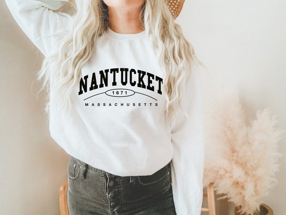 Nantucket Sweatshirt, Nantucket Crewneck, Nantucket Shirt, Nantucket Crewneck, Nantucket gifts, Nantucket Shirts for Women