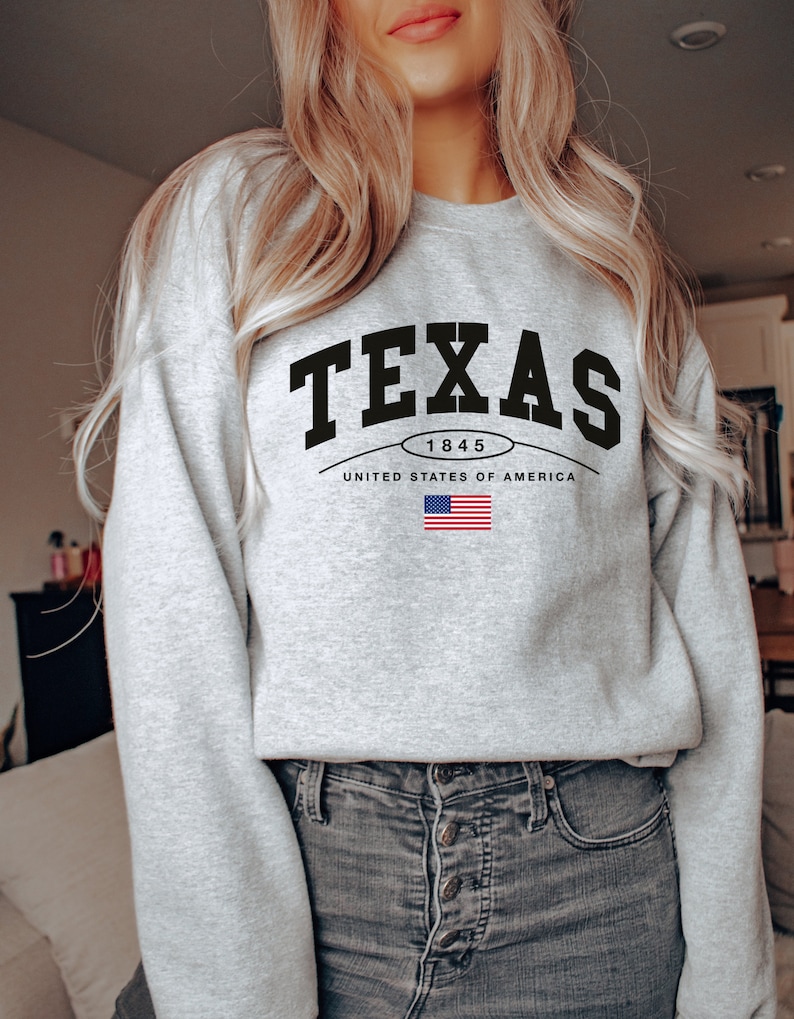 Texas Sweatshirt, Texas Sweatshirt Vintage, Texas Crewneck, Texas Shirt for Women, Texas Gifts for Women, Texas Souvenir image 3