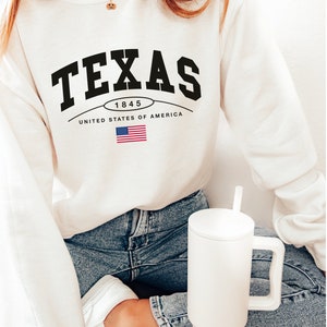 Texas Sweatshirt, Texas Sweatshirt Vintage, Texas Crewneck, Texas Shirt for Women, Texas Gifts for Women, Texas Souvenir image 2