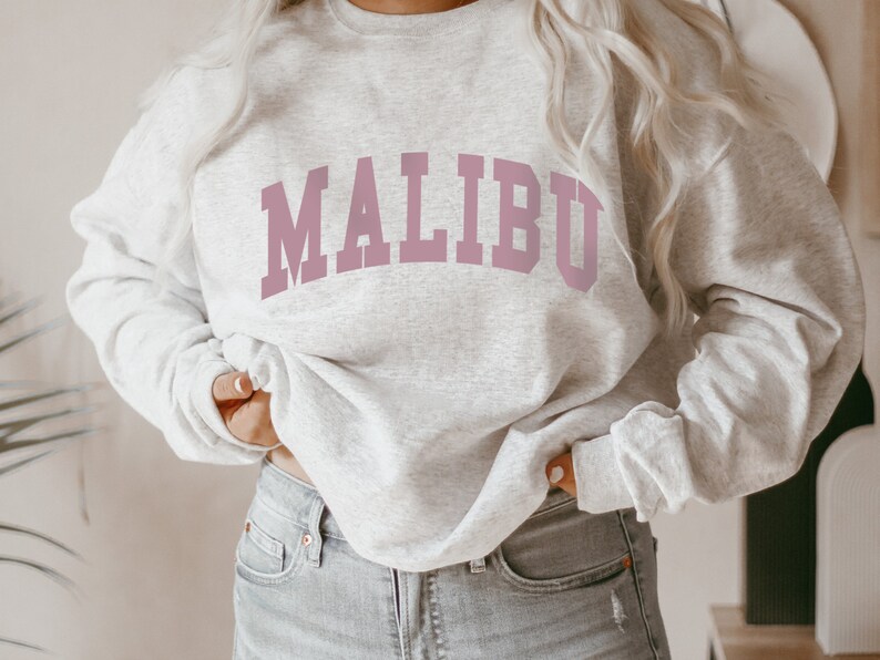 Malibu Sweatshirt, Malibu Shirt, Malibu Sweatshirt Women, Brandy Melville Inspired, Graphic Sweatshirt, Teen Girl Gifts, Trendy Sweatshirt 