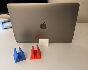 THE WEDGE - Vertical Macbook compact stand angled 180 degrees stand for laptop / notebook 15mm fit for Macbook holder docking stand for desk