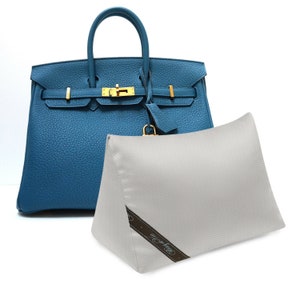 Relleno de almohada para bolso Bag-a-Vie que se adapta al moldeador de bolsos Birkin 25 para guardarlo en el armario. Absorbe la humedad patentado. TELA EN ESPIGA