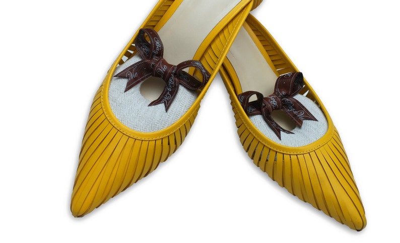 1 Pair Footsies Natural CanvasOrganic Fill Shoe Saver Shapers