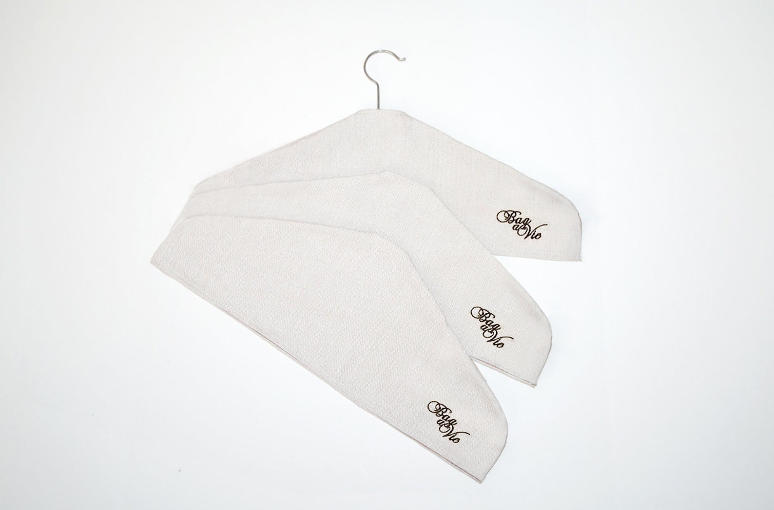 Bag-a-vie Natural Shoulder Dust Hanger Covers - 3 PACK - HERRINGBONE