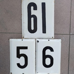 número da casa grande, vintage antigo, placa de apartamento, chalé, raridade