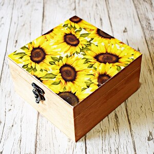 Sunflower jewellery box, Sunflower personalized gift storage box, wooden trinket box, keepsake memory Sunflower custom box, engraved box