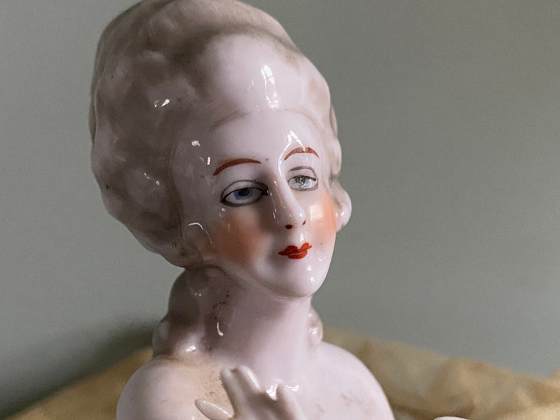 Porcelain halfdoll on box Fasold & Stauch image 9