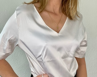 Beautiful vintage top / top in gloss fabric white 90s short-sleeved