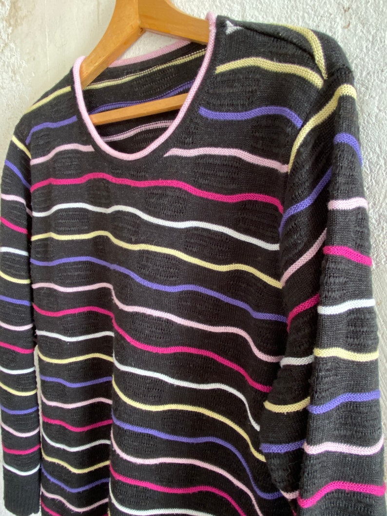 Beautiful vintage sweater waistband striped 90s image 2