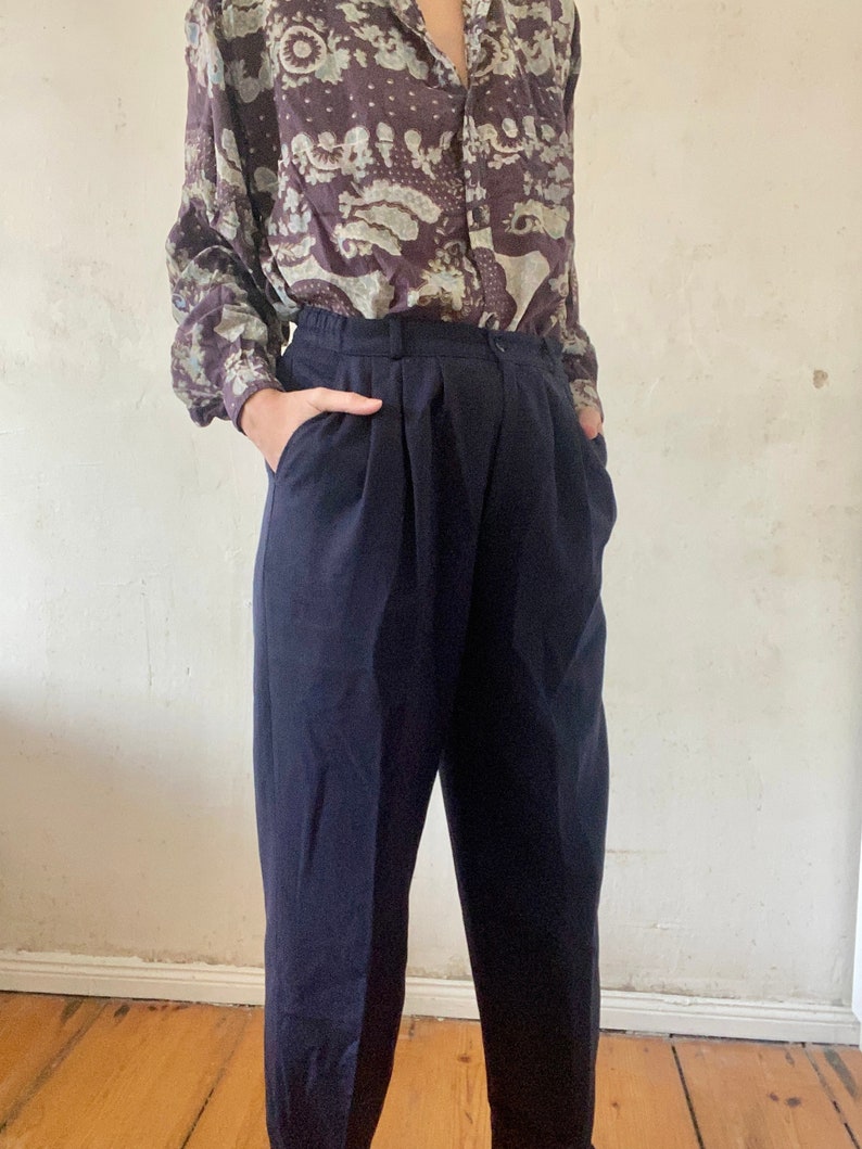 Schöne Vintage Hose Highwaist in Dunkelblau 80er Jahre Bild 4