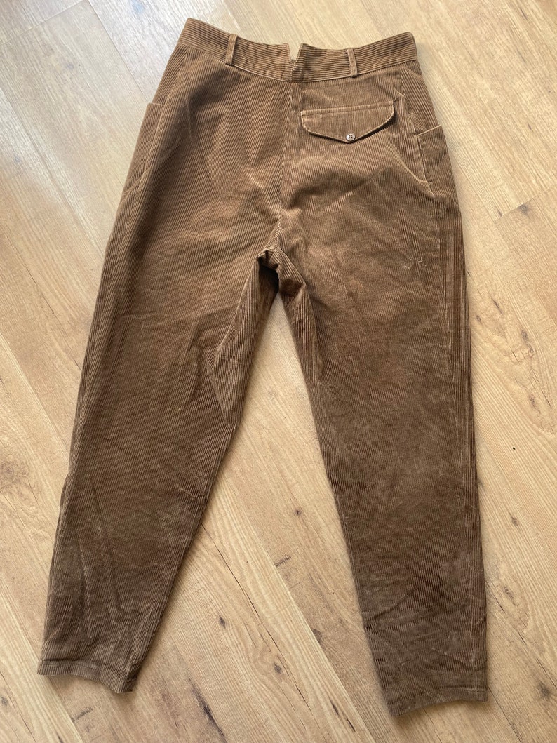 Beautiful vintage corduroy highwaist trousers in brown from the 80s image 6