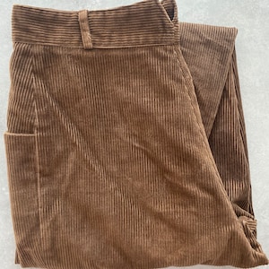 Beautiful vintage corduroy highwaist trousers in brown from the 80s image 4