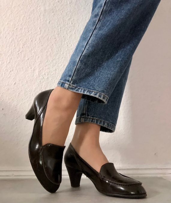 Dark brown ladies pumps hot sale