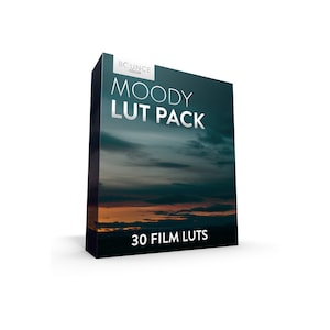 Puede incluir: Una caja con fondo azul oscuro y una imagen de puesta de sol. El texto "BOUNCE COLOR MOODY LUT PACK 30 FILM LUTS" est&aacute; impreso en blanco en la caja.