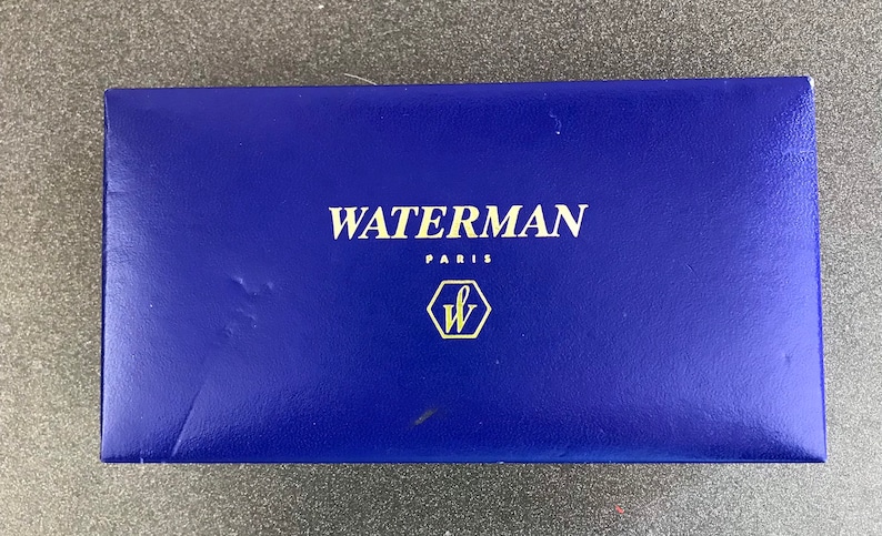 never used an 18k -750 golden nib. kept in box SALE***Vintage Waterman Fountain Pen