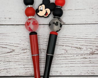 Op Mickey en Minnie geïnspireerde kralenpennen | Handgemaakte pennen in Disney-stijl