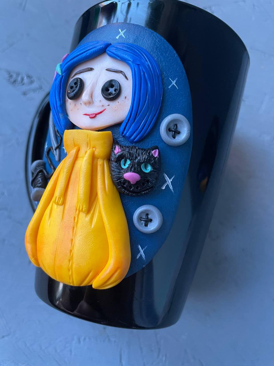 TYCLTY Tazza Ceramica Coraline 325ml - Regalo Originale Per Halloween O Compleanno - 3