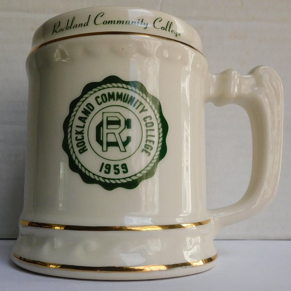 Rockland (NY) Community College Beautiful 1960s Made High Quality Ceramic Mug