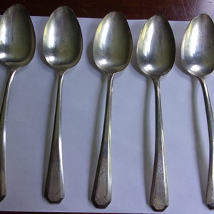 Five Vintage Silver-plate Large Size Spoons All Same Pattern Wm Rogers & son