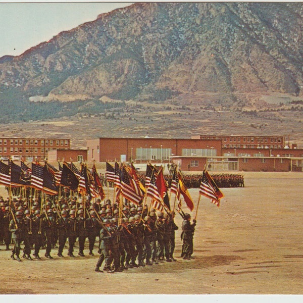 5th Infantry Division Fort Carson Co 1950s Color Photo Postcard