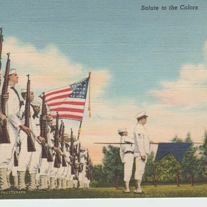 1944 Carte postale en lin Hommage aux couleurs Curteich envoyée à Olean NY Naval Censor et aux marquages de l'US Navy