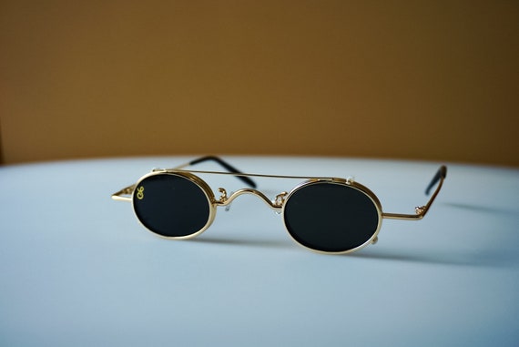 Accessoires Zonnebrillen & Eyewear Zonnebrillen designer kleine ronde unieke zonnebril met gouden bril frames zonnebril voor man en vrouwen UV400 Cool Clipon zonnebril 