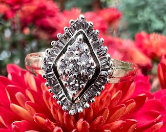 Vintage 10K Yellow Gold Diamond Ring - Size 6 3/4