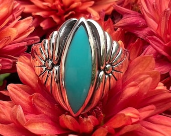 Vintage, Sterling Silver, Turquoise Flower Ring, Kabana, Ring Size 5 1/2, 3.3 Grams