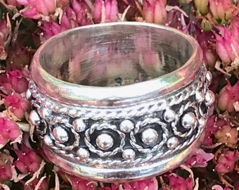 Vintage, Sterling Silver Band Ring, Size 6 1/2