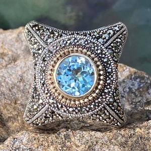Vintage, Sterling Silver & Gold, Blue Topaz, Marcasite, X, Criss Cross Ring, Ring Size 6 1/2, 11.8 Grams