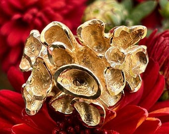 Vintage 10K Yellow Gold Abstract Brutalist Ring Size 5 3/4, Sculptural Statement Ring