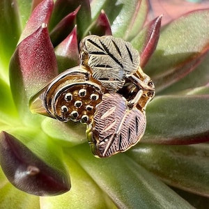 Vintage, 10K Gold, 12K Gold, Black Hills Gold, Leaf Ring, Ring Size 5, 2.6 Grams