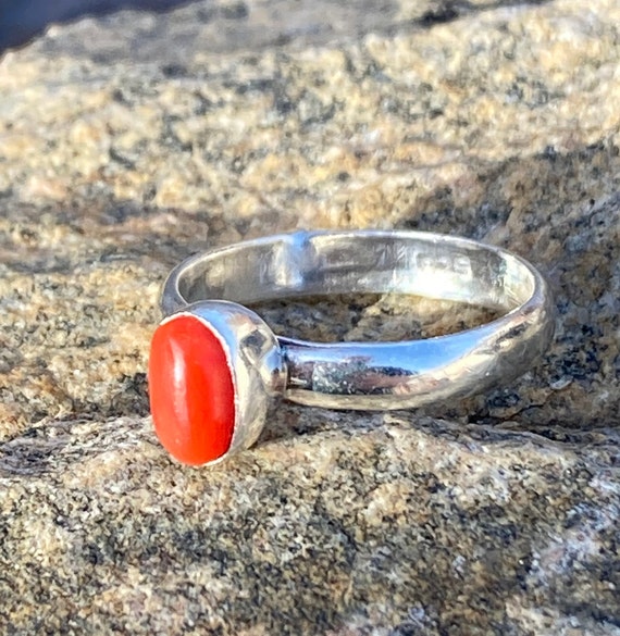 Vintage, Sterling Silver, Red Coral, Ring Size 5 1/2, 2 Grams
