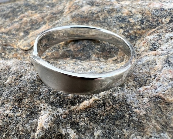 Vintage, Sterling Silver, Twist Ring, Size 9, 2.8… - image 2