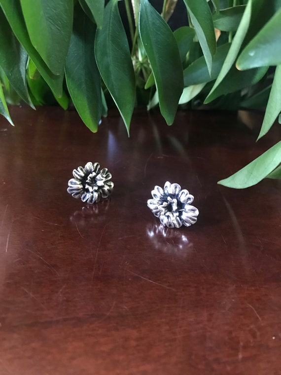 Vintage, Sterling Silver Flower Earrings, Screw Ba