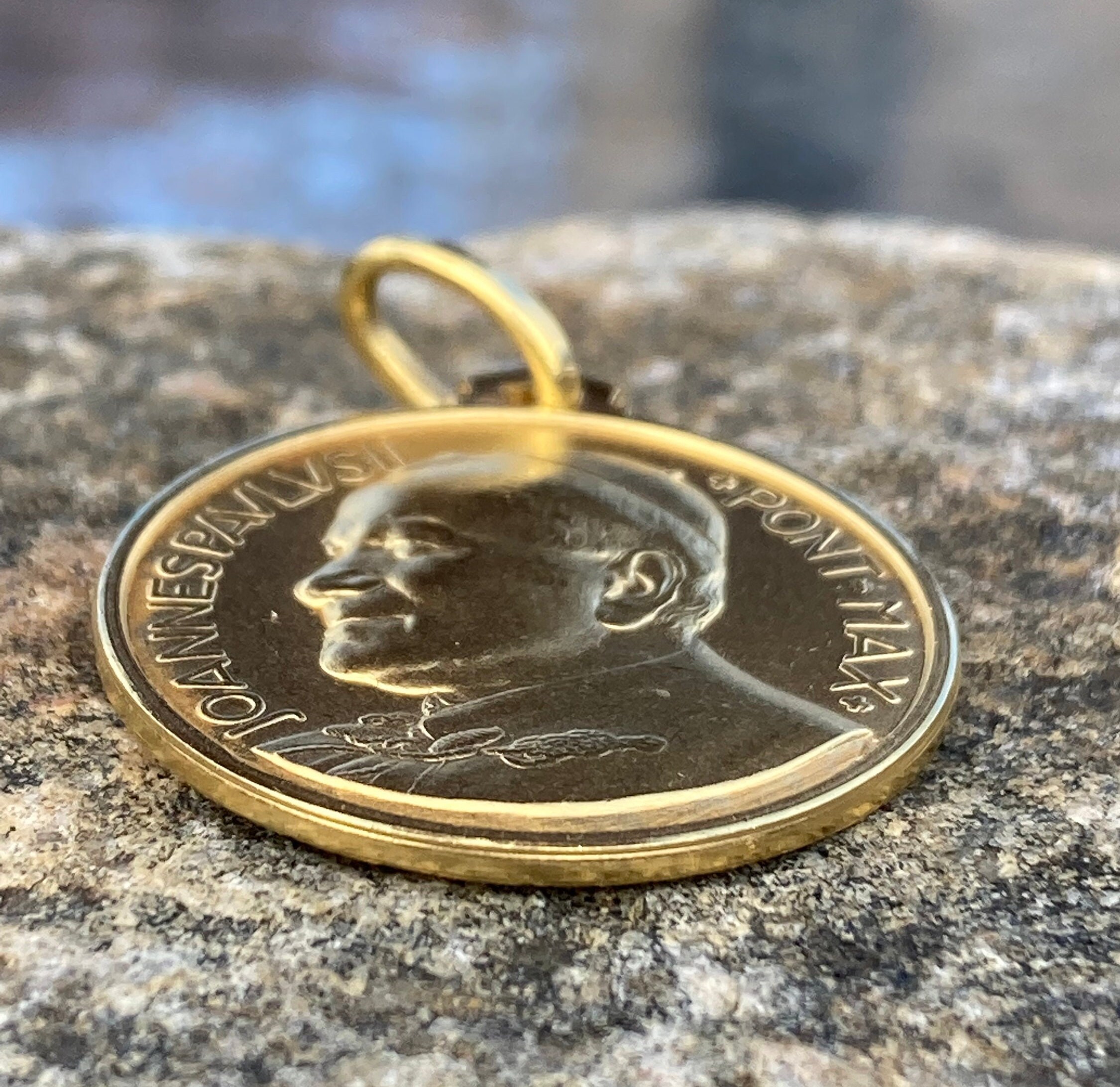 Vintage 18K Italian Gold Pope John Paul II Reversible Pendant, 9.37 ...