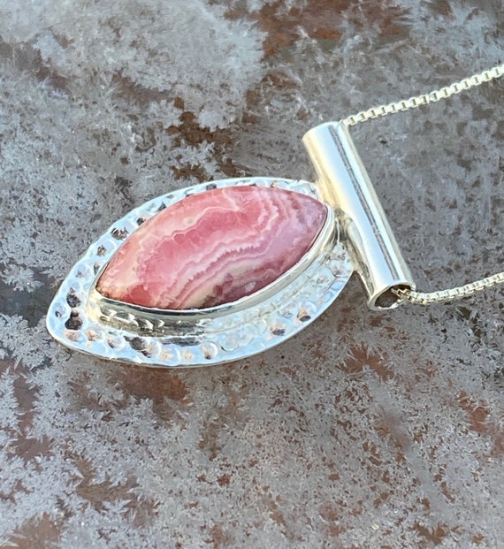 Natural Pink Rhodochrosite Gemstone Cabochon 925 Sterling Silver Bezel Pendant Jewelry