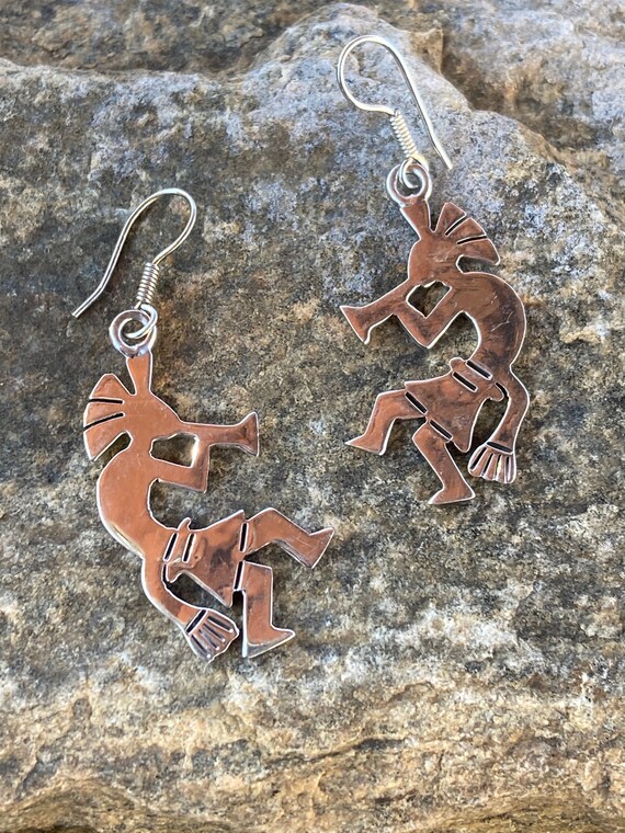 Double Dancing Kokopelli Vintage Native American Navajo Turquoise Sterling Silver Bracelet Double Dancing Kokopelli Vintage Native American Navajo Turquoise Sterling Silver Bracelet